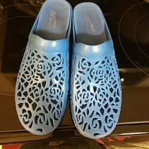 Dansko Pippa Thermoplastic Blue Clogs Mules Wome